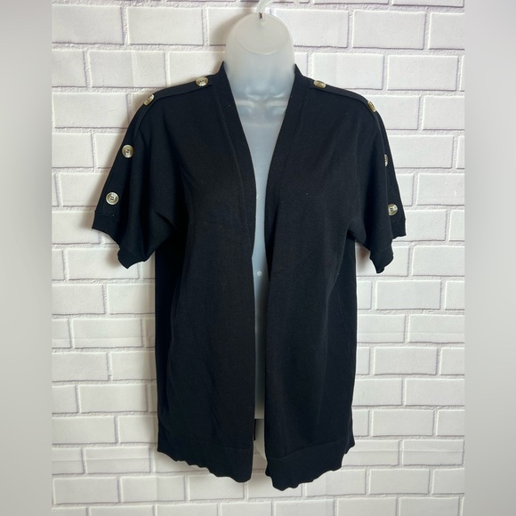 CABLE & GAUGE Chic Black Short Sleeve Cardigan with Button Accents/size M - Picture 2 of 11